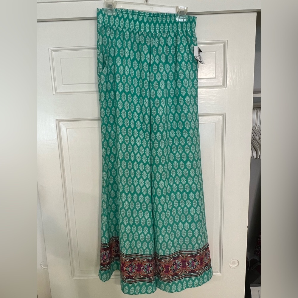 Flowy pants